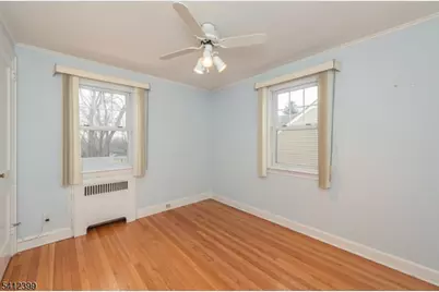 438 Mount Prospect Ave, Clifton, NJ 07012 - Photo 16
