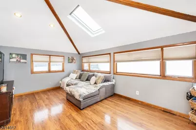 127 Dukes Rd, Rahway, NJ 07065 - Photo 12