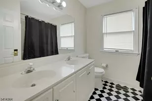 48 Glen Eagles Rd, Washington Township, NJ 07882 - Photo 16