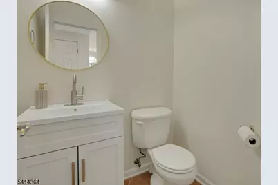 48 Glen Eagles Rd, Washington Township, NJ 07882 - Photo 10