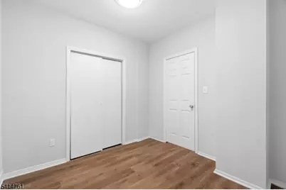 61 Holsman St, Paterson, NJ 07522 - Photo 8