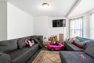 61 Holsman St, Paterson, NJ 07522 - Photo 14