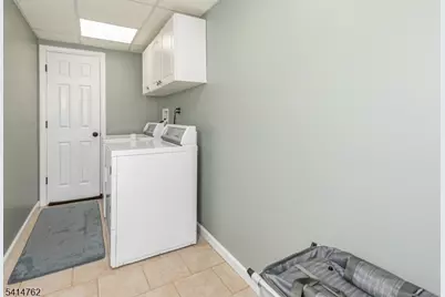 1 Interlachen Ct, Montgomery Township, NJ 08558 - Photo 30