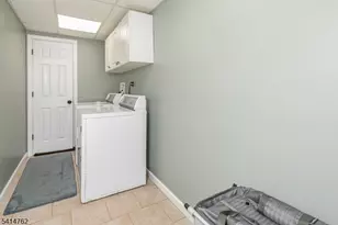 1 Interlachen Ct, Montgomery Township, NJ 08558 - Photo 30