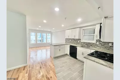 40 Read St, Newark, NJ 07105 - Photo 1