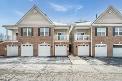 104 Autumn Ct, Little Falls Township, NJ 07424 - Photo 2