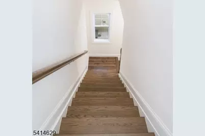 104 Autumn Ct, Little Falls Township, NJ 07424 - Photo 4