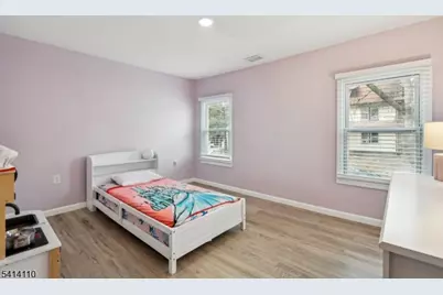 22 Pine Grove Ter, Newark, NJ 07106 - Photo 14