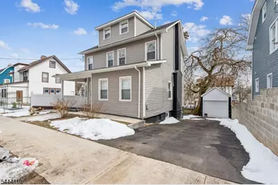 22 Pine Grove Ter, Newark, NJ 07106 - Photo 2