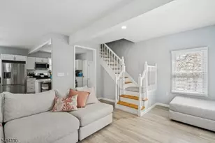 22 Pine Grove Terrace, Newark, NJ 07106 - Photo 6