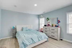 22 Pine Grove Terrace, Newark, NJ 07106 - Photo 12