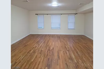 24 Van Vechten St #3, Newark, NJ 07114 - Photo 10