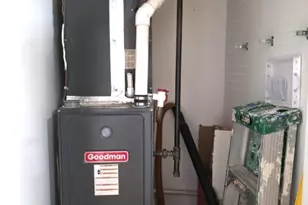 24 Van Vechten St, Newark, NJ 07114 - Photo 36