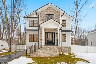 157 Pearl St, Berkeley Heights Township, NJ 07922 - Photo 2