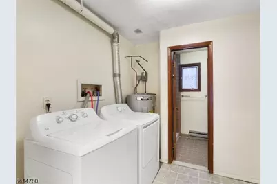 74 Sleepy Hollow Rd, Byram Township, NJ 07821 - Photo 20