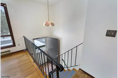 74 Sleepy Hollow Rd, Byram Township, NJ 07821 - Photo 22