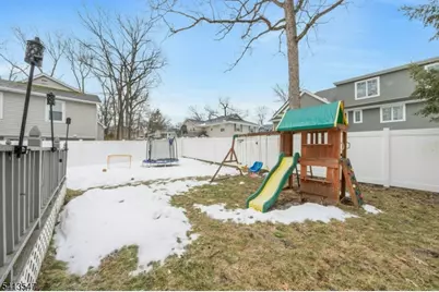 177 Chestnut Dr, Wayne, NJ 07470 - Photo 28