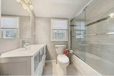 177 Chestnut Dr, Wayne, NJ 07470 - Photo 22