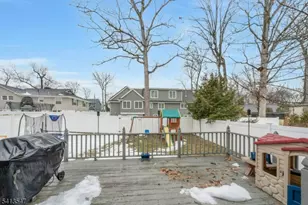 177 Chestnut Dr, Wayne, NJ 07470 - Photo 24