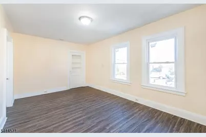479 Centre St, Nutley, NJ 07110 - Photo 12