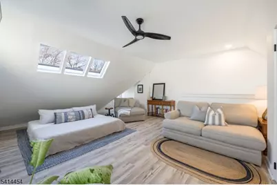 16 Cobb Pl, Morristown, NJ 07960 - Photo 2