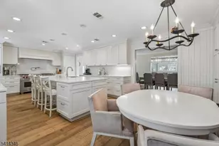 12 (14) Dale Dr, West Orange Township, NJ 07052 - Photo 10