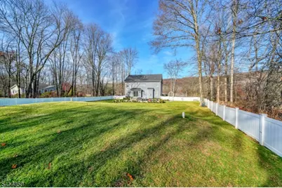 257 Bartley Rd, Washington Township, NJ 07853 - Photo 28