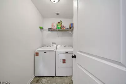 257 Bartley Rd, Washington Township, NJ 07853 - Photo 24