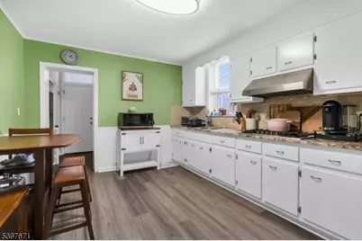 145 Harrison St, Nutley, NJ 07110 - Photo 12