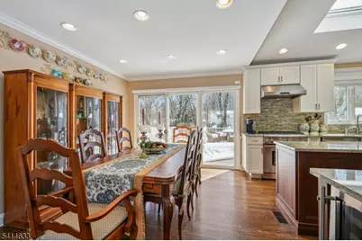 6 Knollwood Dr, Livingston, NJ 07039 - Photo 8