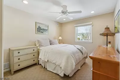 6 Knollwood Dr, Livingston, NJ 07039 - Photo 20