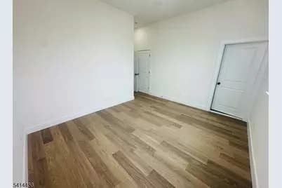 14 Nelson Pl, Irvington, NJ 07111 - Photo 8