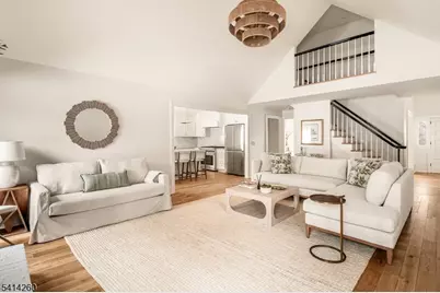 15 Squirrel Run, Morris Township, NJ 07960 - Photo 2