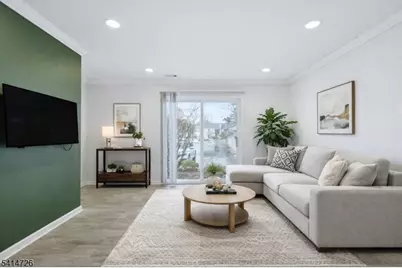 115 Applegate Ln, East Brunswick Township, NJ 08816 - Photo 4