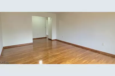 505 Lincoln Blvd #C, Middlesex, NJ 08846 - Photo 4