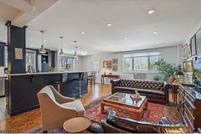 11 Euclid Ave #4D, Summit, NJ 07901 - Photo 4