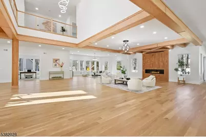 19 Highlander Dr, Scotch Plains Township, NJ 07076 - Photo 4