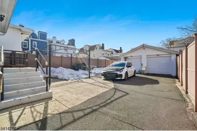 246 N 9th St, Newark, NJ 07107 - Photo 30