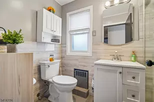 246 N 9th St, Newark, NJ 07107 - Photo 18