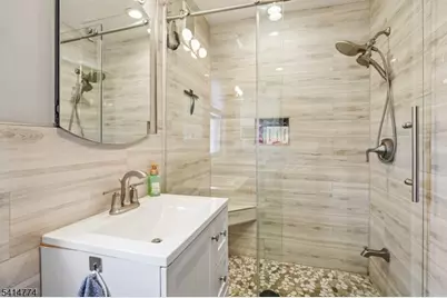 246 N 9th St, Newark, NJ 07107 - Photo 18