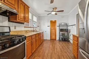 246 N 9th St, Newark, NJ 07107 - Photo 12