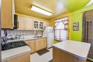 925D E Front St, Plainfield City, NJ 07062 - Photo 10