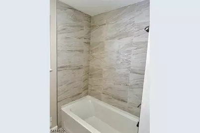122 Franklin Blvd, Franklin Township, NJ 08873 - Photo 10