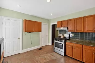 962-64 W 6th St, Plainfield, NJ 07063 - Photo 4