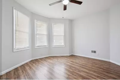 750 S 17th St #2, Newark, NJ 07103 - Photo 6