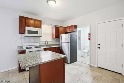 750 S 17th St #2, Newark, NJ 07103 - Photo 22
