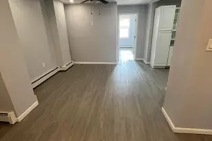 21 Alva St, Bloomfield, NJ 07003 - Photo 4