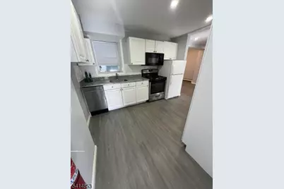 21 Alva St, Bloomfield, NJ 07003 - Photo 6