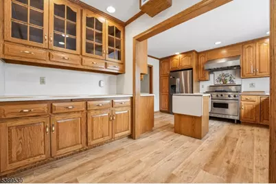 182 Meisel Ave, Springfield, NJ 07081 - Photo 4