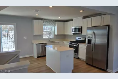 11 Limestone Blvd, Washington Township, NJ 07882 - Photo 8